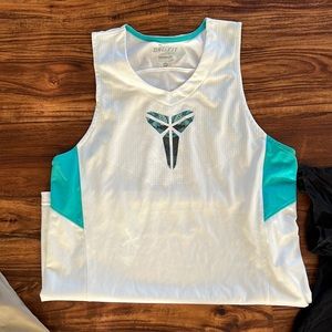 Sold… Nike drive fit athletic tank top